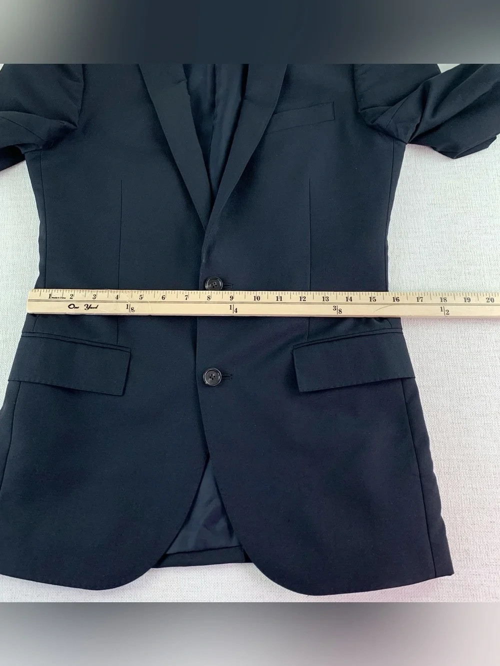 J crew men's Ludlow slim-fit suit jacket Italian wool size 36R in navy blue